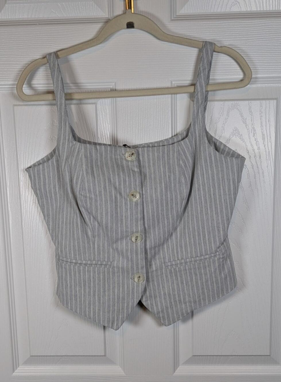 NEW Haver & Blair London Small Gray Pinstripe Structured Vest Top Button Front
